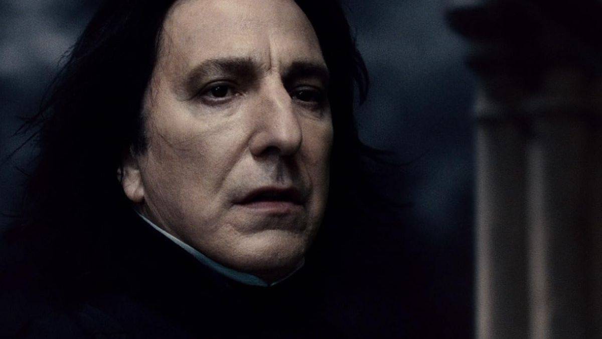 Alan Rickman Harry Potter နှင့်တစ်ဝက်သွေးမင်းသားရှိ Severus Snape အဖြစ် Alan Rickman