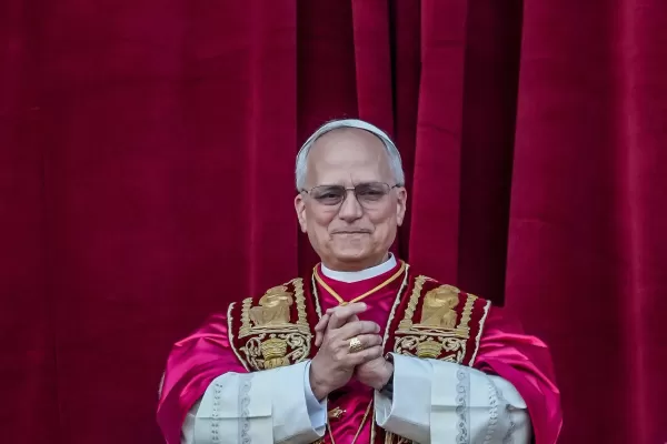 Bagong Papa ng Papa ng Papa ng Pope, Naglalaro ng Mga Laro Habang Naghihintay sa Conclave
